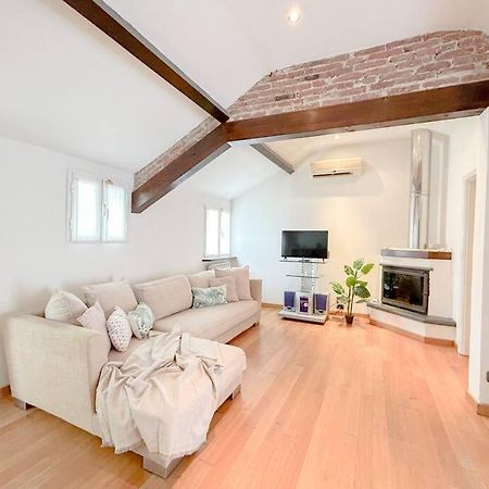 Elegante Mansarda 300Mt Dal Mare - Centro - Wifi Daire Savona Dış mekan fotoğraf